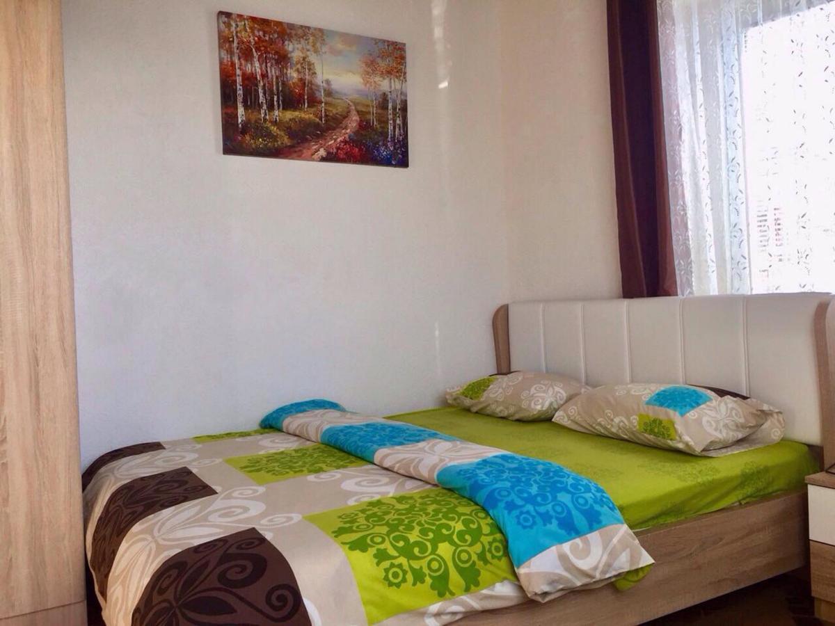 Apartments Zuto Улцинь Экстерьер фото